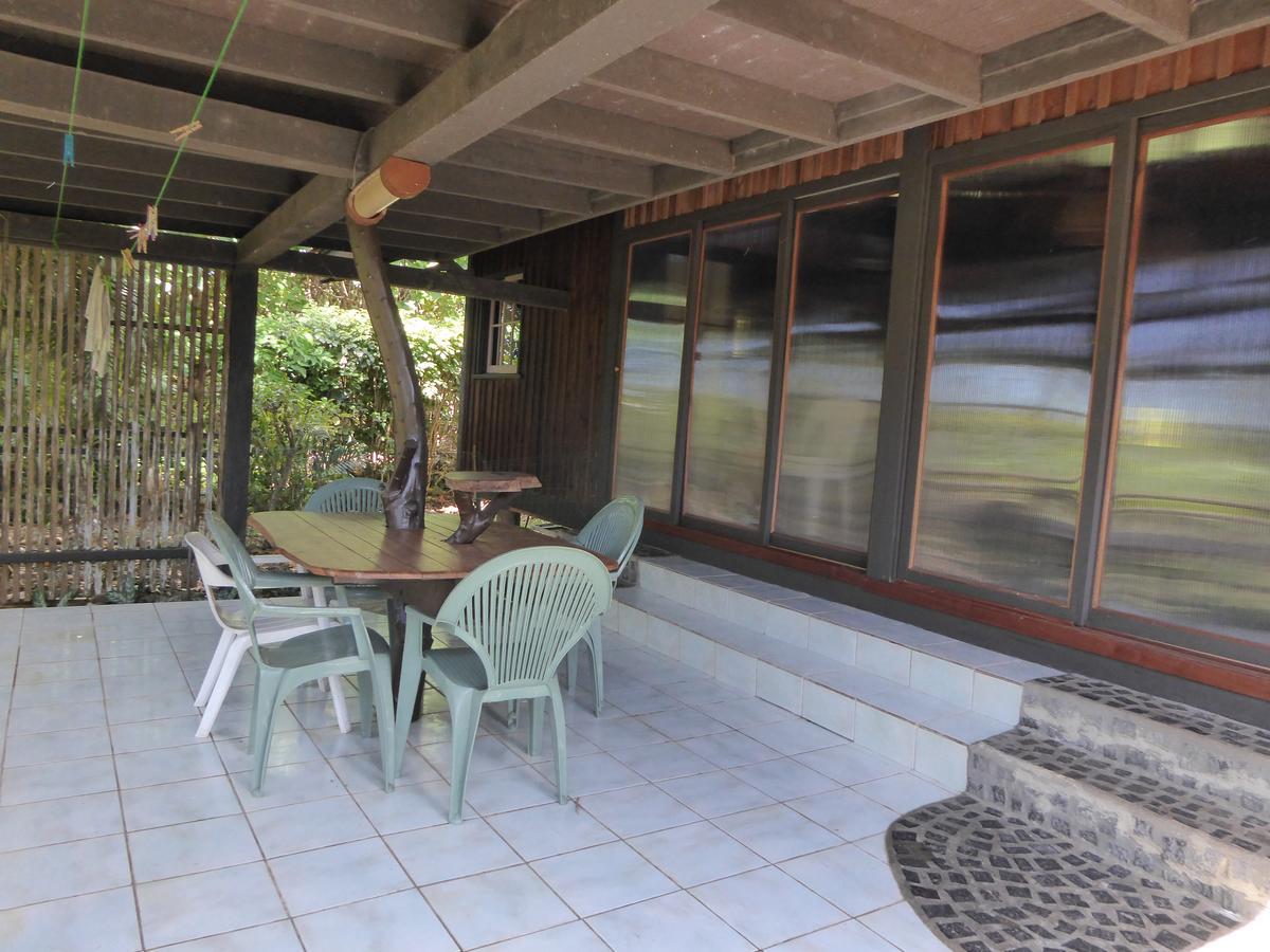 Comfortable Maison Papetoai Exterior photo